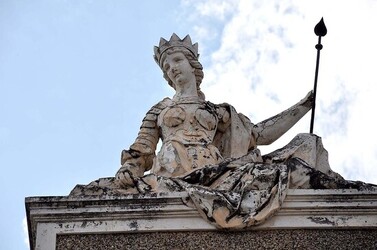 LE VILLE di Bagheria in Sicilia. Fotografie di Giulio Azzarello &copy;2014.