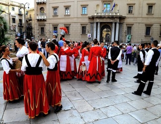 I GIGANTI DI MISTRETTA fotografie di Giulio Azzarello ©2018. I GIGANTI DI MISTRETTA fotografie di Giulio Azzarello ©2018.