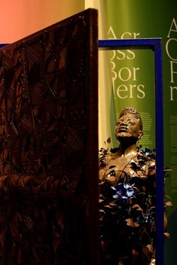 VENEZIA installazione nigeriana inizio Arsenale. Biennale Arch. Cont.. Fotografie di Giulio Azzarello &copy;2022.