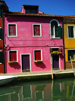 BURANO laguna di Venezia. Fotografie di Giulio Azzarello &copy;2016.