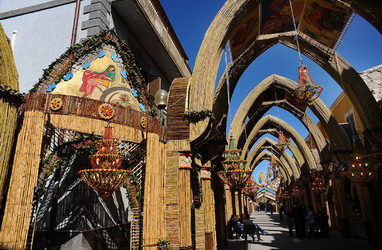 GLI ARCHI DI PASQUA a San Biagio Platani in Sicilia. Fotografie di Giulio Azzarello &copy;2014.