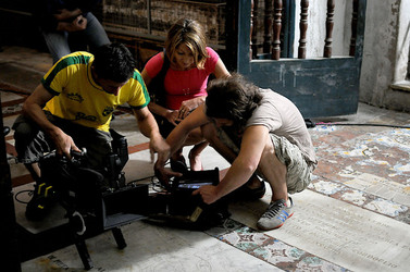 Le CATACOMBE di Palermo documentario film. Fotografie di scena e set di Giulio Azzarello &copy;2014.