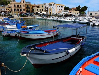 MONDELLO fotografie di Giulio Azzarello &copy;2020.