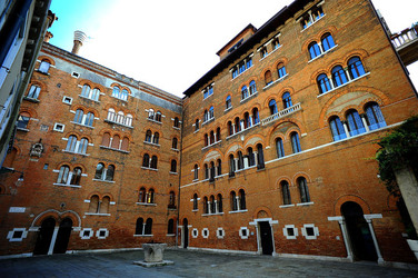 I SESTRIERI di VENEZIA fotografie di Giulio Azzarello &copy;2016.