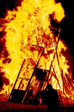 LA VAMPA DI SAN GIUSEPPE a Palermo. Fotografie di Giulio Azzarello ©2018. LA VAMPA DI SAN GIUSEPPE a Palermo. Fotografie di Giulio Azzarello ©2018.