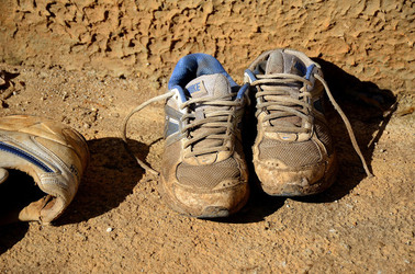 SCARPE di persone povere. Fotografie di Giulio Azzarello &copy;2016.