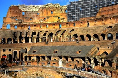 COLOSSEO Roma. Fotografie di Giulio Azzarello ©2020. COLOSSEO Roma. Fotografie di Giulio Azzarello ©2020.