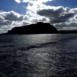 MONDELLO. Fotografe di Giulio Azzarello &copy;2023.