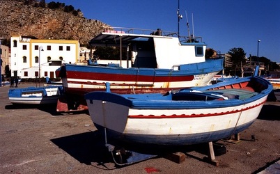 MONDELLO fotografie di Giulio Azzarello ©2021. MONDELLO fotografie di Giulio Azzarello ©2021.