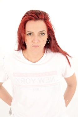 LUCREZIA artista modella attrice. Fotografie di Giulio Azzarello &copy;2018.