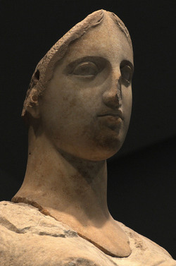 LA VENERE DI MORGANTINA e il suo ritorno dagli USA al museo archeologico di Aidone. Fotografie di Giulio Azzarello &copy;2014.