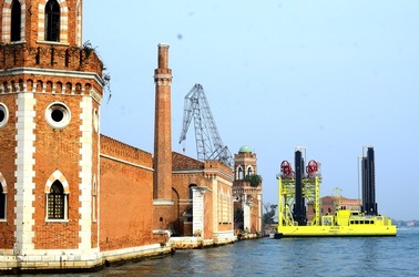 BIENNALE DI VENEZIA Arti Contemporanee Arsenale. Fotografie di Giulio Azzarello &copy;2020.