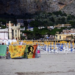 MONDELLO fotografie di Giulio Azzarello ©2021. MONDELLO fotografie di Giulio Azzarello ©2021.