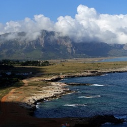 MACARI. Fotografie di Giulio Azzarello &copy;2023.