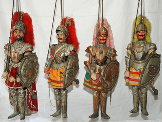 PUPI SICILIANI del 900 e dell 800. Collezione Cuticchio. Fotografie di Giulio Azzarello &copy;2014.