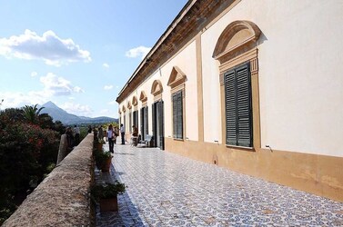 LE VILLE di Bagheria in Sicilia. Fotografie di Giulio Azzarello &copy;2014.
