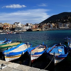 BARCHE. Fotografie di Giulio Azzarello ©2022.