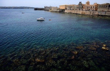 ORTIGIA fotografie di Giulio Azzarello ©2019. ORTIGIA fotografie di Giulio Azzarello ©2019.
