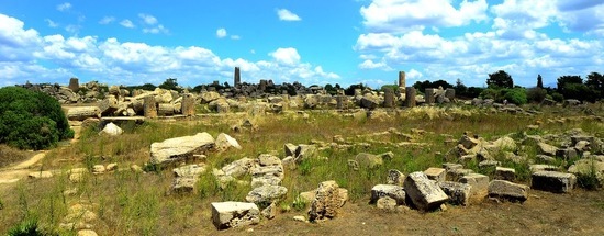 SELINUNTE sito archeologico. Fotografie di Giulio Azzarello ©2018. SELINUNTE sito archeologico. Fotografie di Giulio Azzarello ©2018.