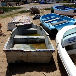 BARCHE. Fotografie di Giulio Azzarello &copy;2022.