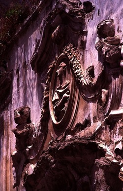 VUCCIRIA anni 90. Fotografie di Giulio Azzarello &copy;2022.