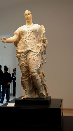 LA VENERE DI MORGANTINA e il suo ritorno dagli USA al museo archeologico di Aidone. Fotografie di Giulio Azzarello &copy;2014.