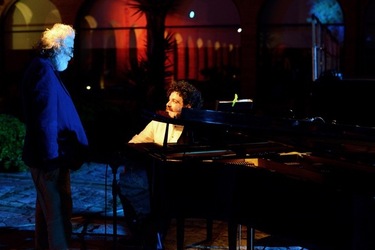 GIUSEPPE di BELLA artista musicista. Fotografie di Giulio Azzarello &copy;2020.