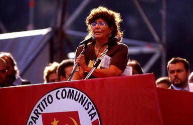 MANIFESTAZIONE fotografie di Giulio Azzarello ©2001 2022. MANIFESTAZIONE fotografie di Giulio Azzarello ©2001 2022.