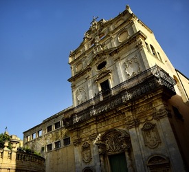 ORTIGIA CENTRO STORICO fotografie di Giulio Azzarello ©2019. ORTIGIA CENTRO STORICO fotografie di Giulio Azzarello ©2019.