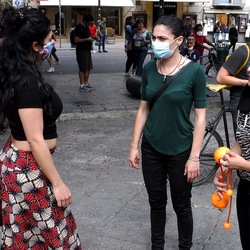 TEATRANTI che manifestano. Fotografie di Giulio Azzarello ©2020. TEATRANTI che manifestano. Fotografie di Giulio Azzarello ©2020.