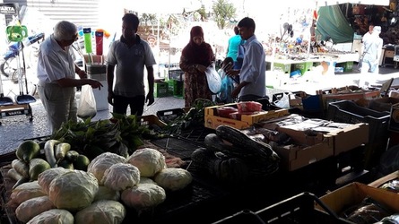 IL MERCATO DI BALLAR&ograve; a Palermo. Fotografie di Giulio Azzarello &copy;2018.