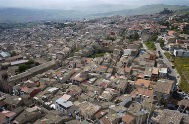 CORLEONE paese e comune siciliano panorami e particolari. Fotografie di Giulio Azzarello ©2014.