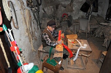 IL PRESEPE VIVENTE DI CUSTONACI in Sicilia. Fotografie di Giulio Azzarello ©2014. IL PRESEPE VIVENTE DI CUSTONACI in Sicilia. Fotografie di Giulio Azzarello ©2014.