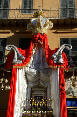 SANTA ROSALIA il festino della patrona di Palermo alcuni momenti. Fotografie di Giulio Azzarello ©2014. SANTA ROSALIA il festino della patrona di Palermo alcuni momenti. Fotografie di Giulio Azzarello ©2014.