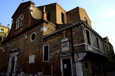 VENEZIA fotografie di Giulio Azzarello ©2020. VENEZIA fotografie di Giulio Azzarello ©2020.