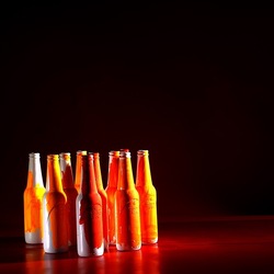 BOTTIGLIE. Fotografia di Giulio Azzarello ©2023. BOTTIGLIE. Fotografia di Giulio Azzarello ©2023.