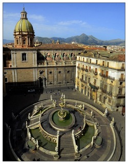 CENTRO STORICO di PALERMO. Fotografie di Giulio Azzarello &copy;2018.