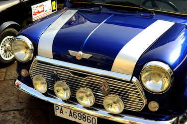 RADUNO di auto classiche MiniCooper. Fotografie di Giulio Azzarello &copy;2016.