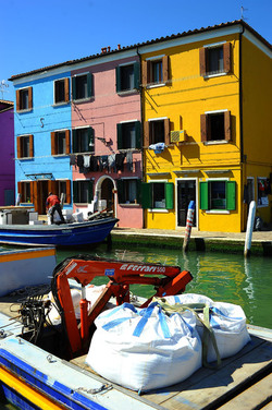 BURANO laguna di Venezia. Fotografie di Giulio Azzarello &copy;2016.