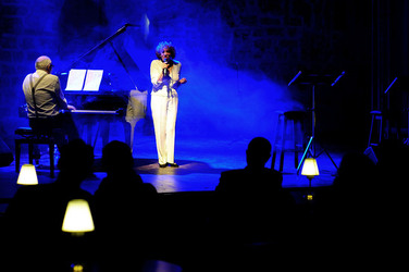 JAZZ spettacolo di Moschella Mulè. Fotografie di Giulio Azzarello ©2016. JAZZ spettacolo di Moschella Mulè. Fotografie di Giulio Azzarello ©2016.