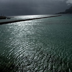 MONDELLO. Fotografie di Giulio Azzarello ©2024. MONDELLO. Fotografie di Giulio Azzarello ©2024.