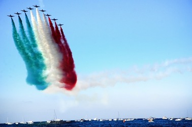 FRECCE TRICOLORE fotografie di Giulio Azzarello &copy;2018.