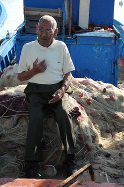 ANZIANI fotografie di Giulio Azzarello &copy;2014.