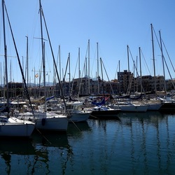 PALERMO. Fotografie di Giulio Azzarello ©2022. PALERMO. Fotografie di Giulio Azzarello ©2022.