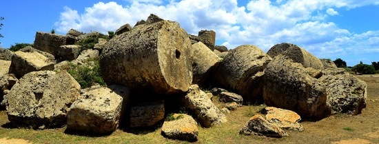 SELINUNTE sito archeologico. Fotografie di Giulio Azzarello ©2018. SELINUNTE sito archeologico. Fotografie di Giulio Azzarello ©2018.