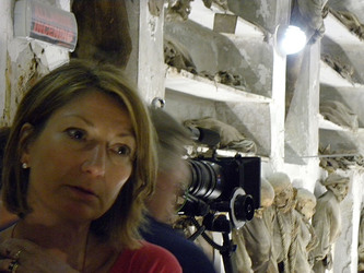Le CATACOMBE di Palermo documentario film. Fotografie di scena e set di Giulio Azzarello &copy;2014.