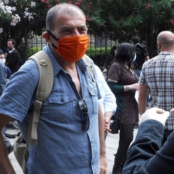 TEATRANTI che manifestano. Fotografie di Giulio Azzarello ©2020. TEATRANTI che manifestano. Fotografie di Giulio Azzarello ©2020.