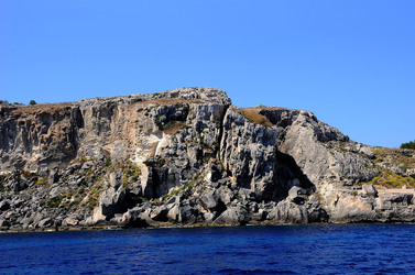 ISOLA DI FAVIGNANA in Sicilia. Visioni panoramiche o particolari. Fotografie di Giulio Azzarello ©2014. ISOLA DI FAVIGNANA in Sicilia. Visioni panoramiche o particolari. Fotografie di Giulio Azzarello ©2014.