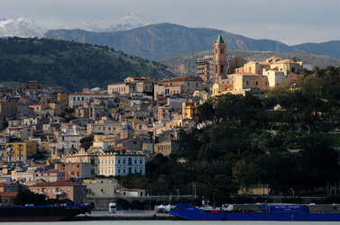 TERMINI IMERESE il suo paesaggio industriale e urbano. Fotografie di Giulio Azzarello ©2014. TERMINI IMERESE il suo paesaggio industriale e urbano. Fotografie di Giulio Azzarello ©2014.