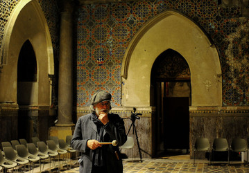 Mimmo Cuticchio in un suo spettacolo. Fotografie di Giulio Azzarello &copy;2017.
